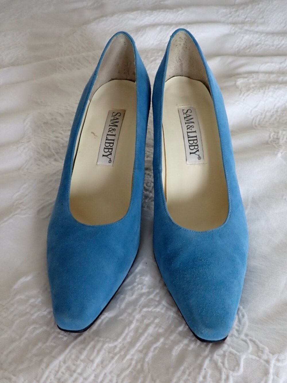 Sam & Libby pale blue suede heels - size 9